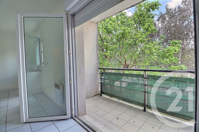 Appartement Studio à vendre - 1 pièce - 25.81 m2 - TREMBLAY EN FRANCE - 93 - ILE-DE-FRANCE - Century 21 Vert-Galant
