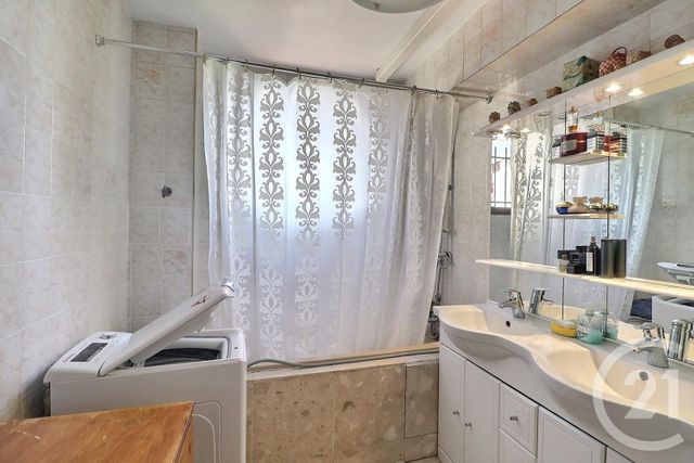 maison à vendre - 5 pièces - 123.42 m2 - TREMBLAY EN FRANCE - 93 - ILE-DE-FRANCE - Century 21 Vert-Galant