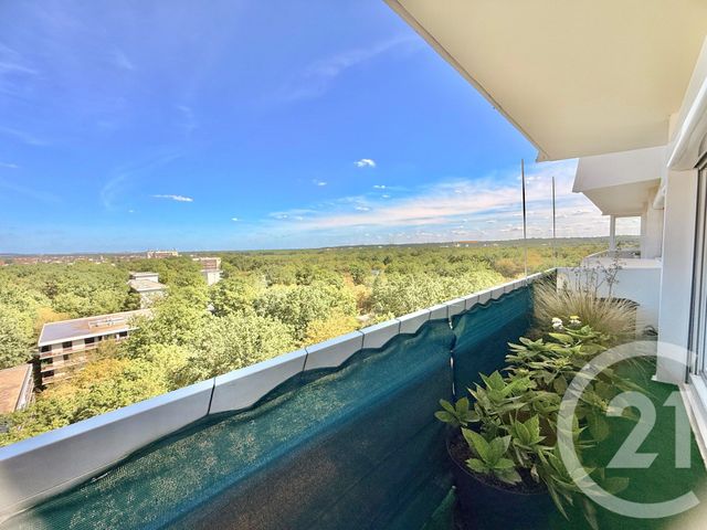 Appartement F3 à vendre - 3 pièces - 71.6 m2 - TREMBLAY EN FRANCE - 93 - ILE-DE-FRANCE - Century 21 Vert-Galant