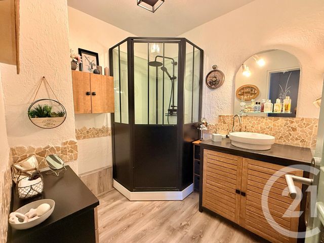 Appartement F3 à vendre - 3 pièces - 71.6 m2 - TREMBLAY EN FRANCE - 93 - ILE-DE-FRANCE - Century 21 Vert-Galant