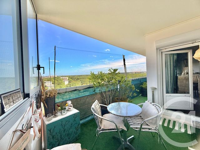 Appartement F3 à vendre - 3 pièces - 71.6 m2 - TREMBLAY EN FRANCE - 93 - ILE-DE-FRANCE - Century 21 Vert-Galant