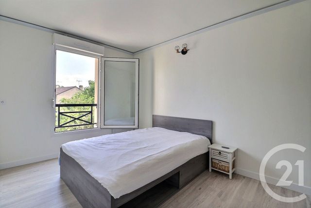 Afficher la photo en grand Appartement F3 à vendre - 3 pièces - 60.41 m2 - VILLEPINTE - 93 - ILE-DE-FRANCE - Century 21 Vert-Galant