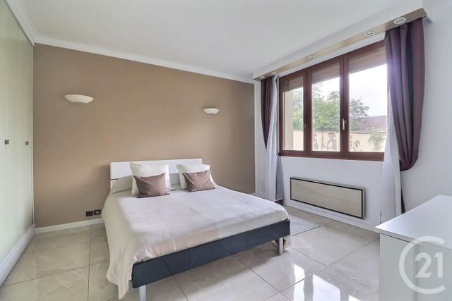 maison à vendre - 7 pièces - 243.0 m2 - VILLEPARISIS - 77 - ILE-DE-FRANCE - Century 21 Vert-Galant