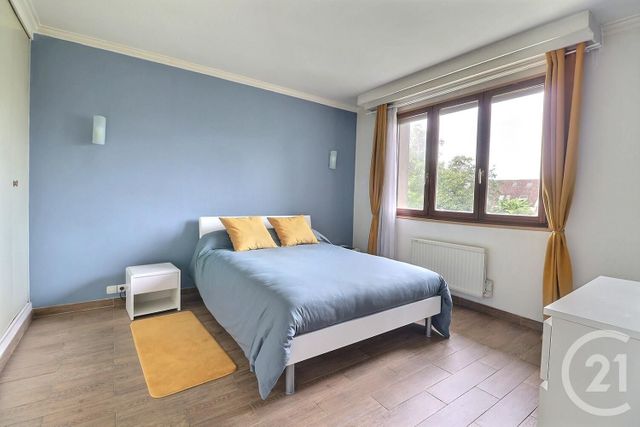 maison à vendre - 7 pièces - 243.0 m2 - VILLEPARISIS - 77 - ILE-DE-FRANCE - Century 21 Vert-Galant