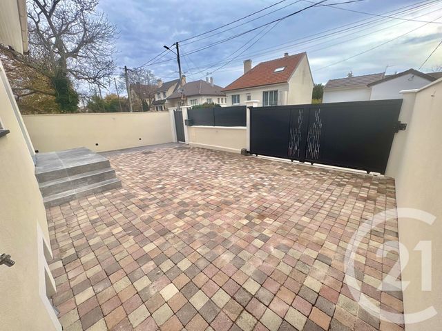 maison à vendre - 4 pièces - 95.0 m2 - TREMBLAY EN FRANCE - 93 - ILE-DE-FRANCE - Century 21 Vert-Galant