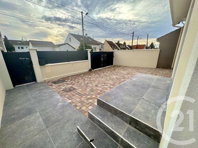 maison à vendre - 4 pièces - 95.0 m2 - TREMBLAY EN FRANCE - 93 - ILE-DE-FRANCE - Century 21 Vert-Galant