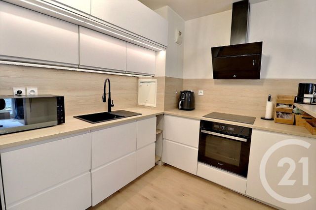 Appartement F2 à louer - 2 pièces - 45.81 m2 - TREMBLAY EN FRANCE - 93 - ILE-DE-FRANCE - Century 21 Vert-Galant