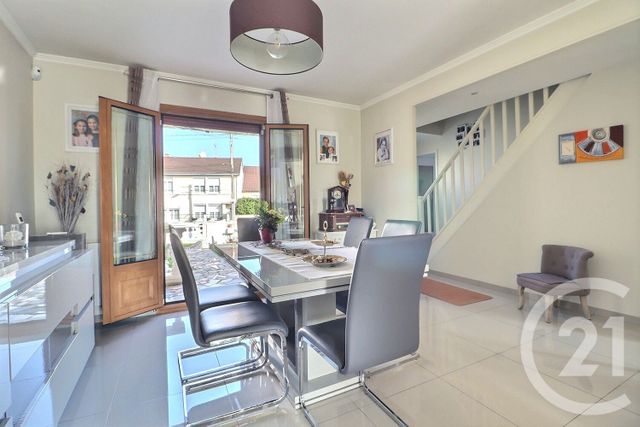 maison à vendre - 6 pièces - 105.36 m2 - VILLEPINTE - 93 - ILE-DE-FRANCE - Century 21 Vert-Galant