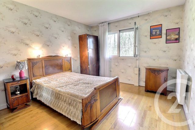 maison à vendre - 8 pièces - 213.0 m2 - VAUJOURS - 93 - ILE-DE-FRANCE - Century 21 Vert-Galant