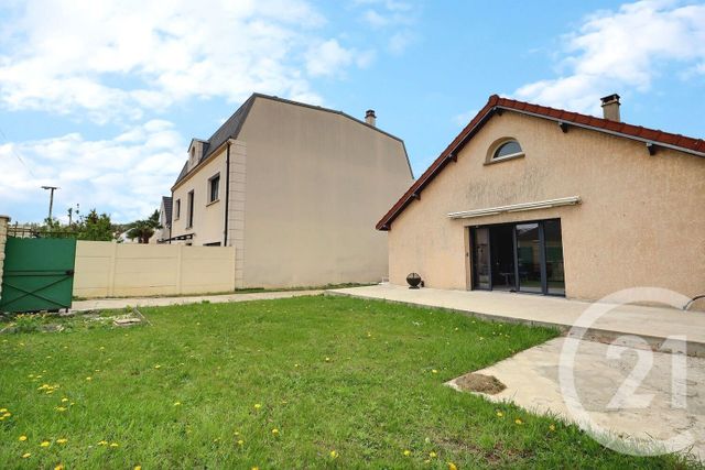 Afficher la photo en grand maison à vendre - 7 pièces - 165.0 m2 - TREMBLAY EN FRANCE - 93 - ILE-DE-FRANCE - Century 21 Vert-Galant