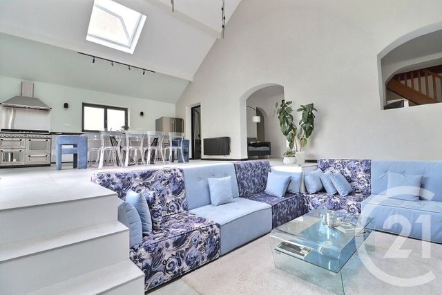 Afficher la photo en grand maison à vendre - 7 pièces - 165.0 m2 - TREMBLAY EN FRANCE - 93 - ILE-DE-FRANCE - Century 21 Vert-Galant