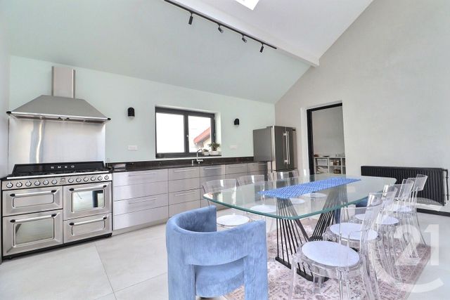 Afficher la photo en grand maison à vendre - 7 pièces - 165.0 m2 - TREMBLAY EN FRANCE - 93 - ILE-DE-FRANCE - Century 21 Vert-Galant