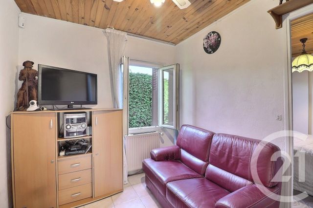 Afficher la photo en grand maison à vendre - 2 pièces - 35.6 m2 - TREMBLAY EN FRANCE - 93 - ILE-DE-FRANCE - Century 21 Vert-Galant