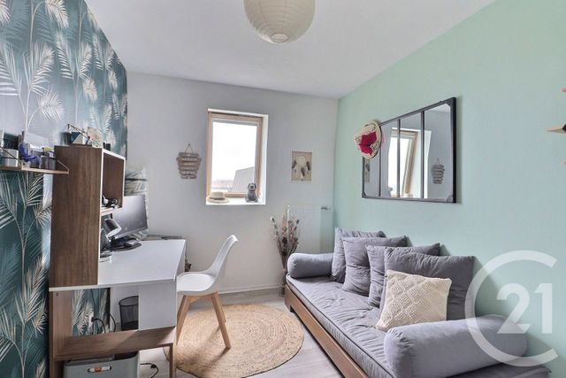 Appartement F3 à louer - 3 pièces - 55.32 m2 - TREMBLAY EN FRANCE - 93 - ILE-DE-FRANCE - Century 21 Vert-Galant