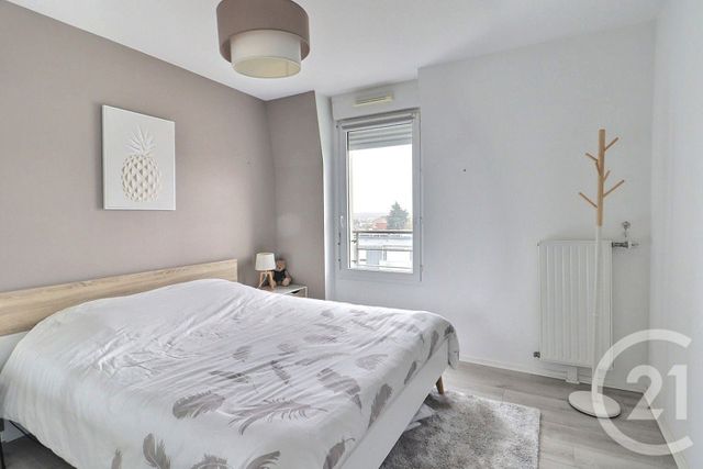 Appartement F3 à louer - 3 pièces - 55.32 m2 - TREMBLAY EN FRANCE - 93 - ILE-DE-FRANCE - Century 21 Vert-Galant