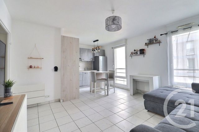 Afficher la photo en grand Appartement F2 à vendre - 2 pièces - 44.67 m2 - SEVRAN - 93 - ILE-DE-FRANCE - Century 21 Vert-Galant