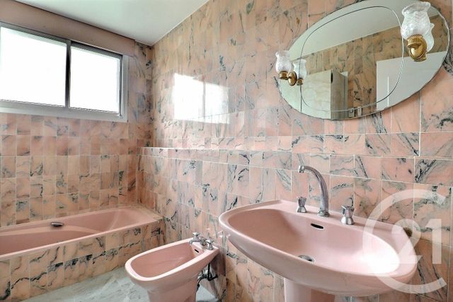 Afficher la photo en grand maison à vendre - 6 pièces - 140.0 m2 - VILLEPINTE - 93 - ILE-DE-FRANCE - Century 21 Vert-Galant