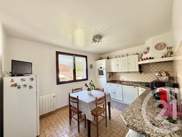 maison à vendre - 6 pièces - 124.7 m2 - TREMBLAY EN FRANCE - 93 - ILE-DE-FRANCE - Century 21 Vert-Galant