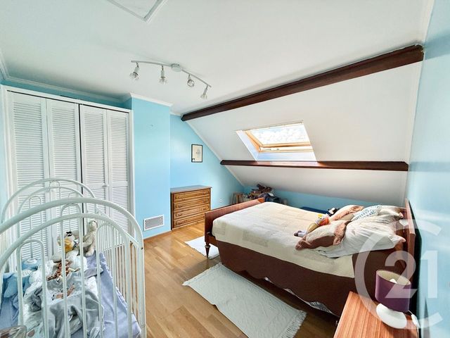 maison à vendre - 6 pièces - 124.7 m2 - TREMBLAY EN FRANCE - 93 - ILE-DE-FRANCE - Century 21 Vert-Galant