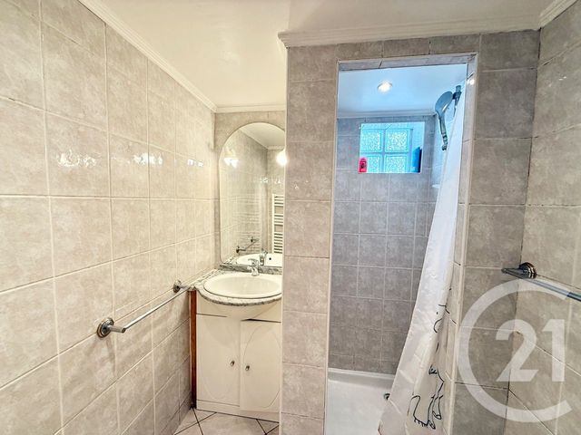 maison à vendre - 6 pièces - 124.7 m2 - TREMBLAY EN FRANCE - 93 - ILE-DE-FRANCE - Century 21 Vert-Galant