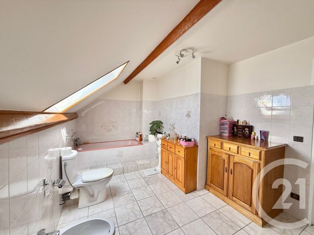 maison à vendre - 6 pièces - 124.7 m2 - TREMBLAY EN FRANCE - 93 - ILE-DE-FRANCE - Century 21 Vert-Galant