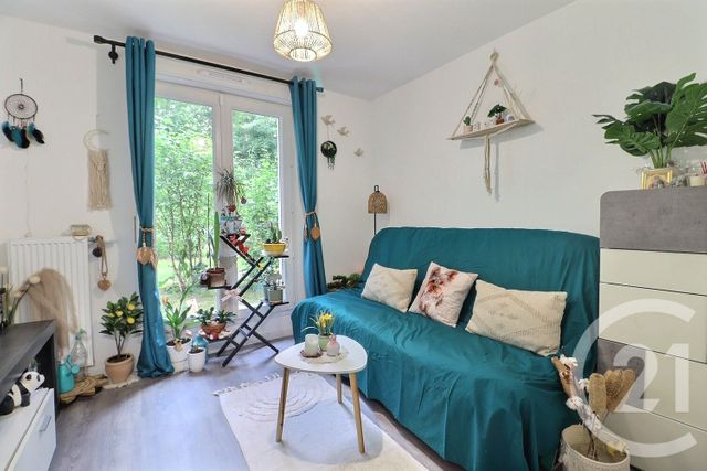 Appartement F4 à vendre - 4 pièces - 83.67 m2 - VAUJOURS - 93 - ILE-DE-FRANCE - Century 21 Vert-Galant