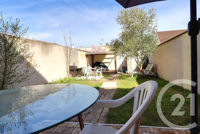maison à vendre - 5 pièces - 84.0 m2 - TREMBLAY EN FRANCE - 93 - ILE-DE-FRANCE - Century 21 Vert-Galant