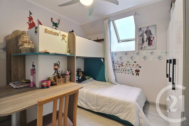 maison à vendre - 5 pièces - 84.0 m2 - TREMBLAY EN FRANCE - 93 - ILE-DE-FRANCE - Century 21 Vert-Galant