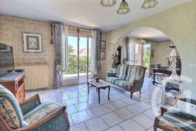 maison à vendre - 8 pièces - 189.39 m2 - TREMBLAY EN FRANCE - 93 - ILE-DE-FRANCE - Century 21 Vert-Galant