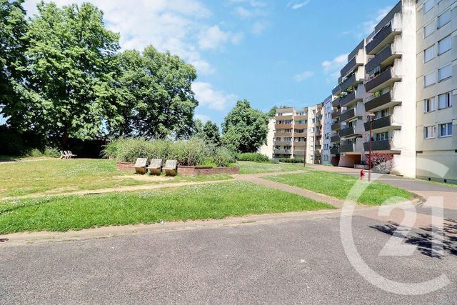 Appartement F4 à vendre - 4 pièces - 82.13 m2 - VILLEPINTE - 93 - ILE-DE-FRANCE - Century 21 Vert-Galant