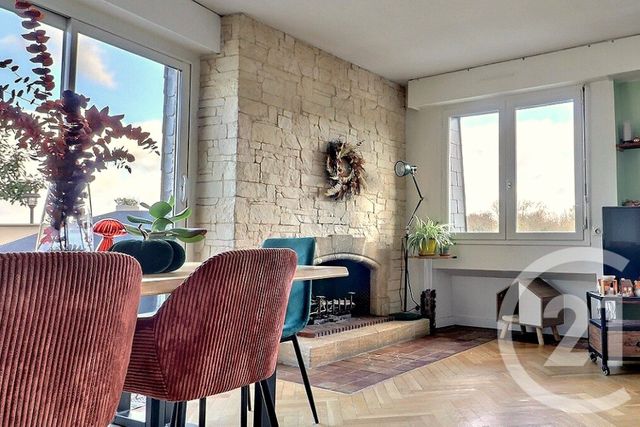 Appartement F5 à vendre VAUJOURS