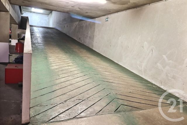 parking à vendre - 10.1 m2 - TREMBLAY EN FRANCE - 93 - ILE-DE-FRANCE - Century 21 Vert-Galant