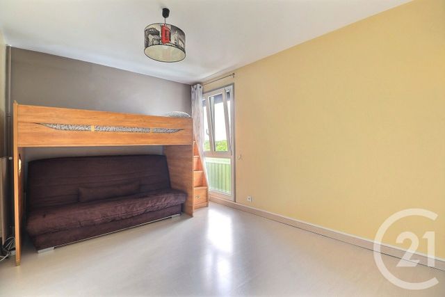 Appartement F5 à vendre - 5 pièces - 95.78 m2 - TREMBLAY EN FRANCE - 93 - ILE-DE-FRANCE - Century 21 Vert-Galant