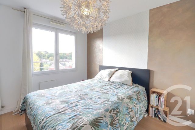 Afficher la photo en grand Appartement F3 à vendre - 3 pièces - 52.91 m2 - TREMBLAY EN FRANCE - 93 - ILE-DE-FRANCE - Century 21 Vert-Galant
