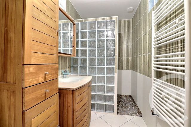 maison à vendre - 5 pièces - 167.91 m2 - TREMBLAY EN FRANCE - 93 - ILE-DE-FRANCE - Century 21 Vert-Galant