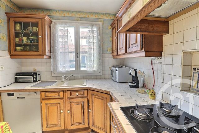 maison à vendre - 5 pièces - 110.67 m2 - TREMBLAY EN FRANCE - 93 - ILE-DE-FRANCE - Century 21 Vert-Galant