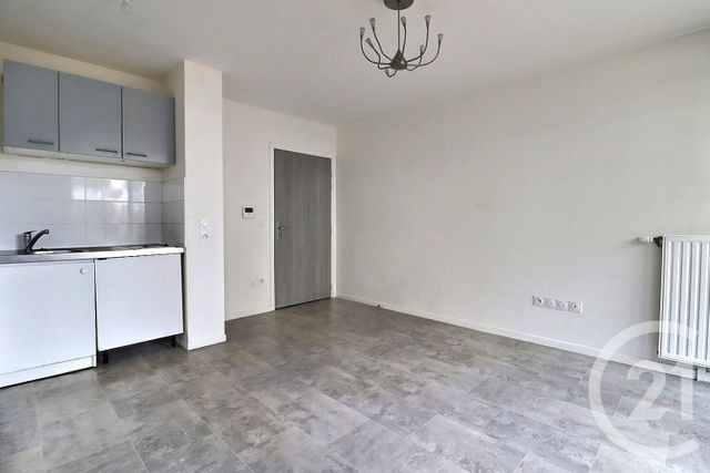 Appartement F1 à louer - 1 pièce - 31.92 m2 - TREMBLAY EN FRANCE - 93 - ILE-DE-FRANCE - Century 21 Vert-Galant