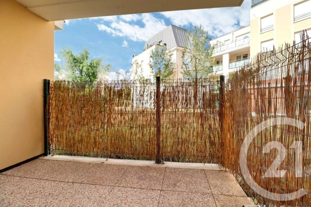 Appartement F1 à louer - 1 pièce - 31.92 m2 - TREMBLAY EN FRANCE - 93 - ILE-DE-FRANCE - Century 21 Vert-Galant