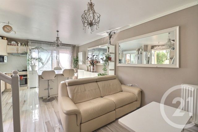 maison à vendre - 4 pièces - 88.0 m2 - TREMBLAY EN FRANCE - 93 - ILE-DE-FRANCE - Century 21 Vert-Galant