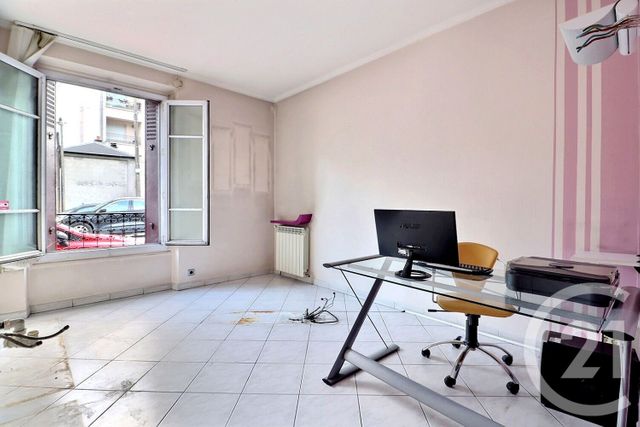 Afficher la photo en grand Appartement F4 à vendre - 4 pièces - 88.58 m2 - VAUJOURS - 93 - ILE-DE-FRANCE - Century 21 Vert-Galant