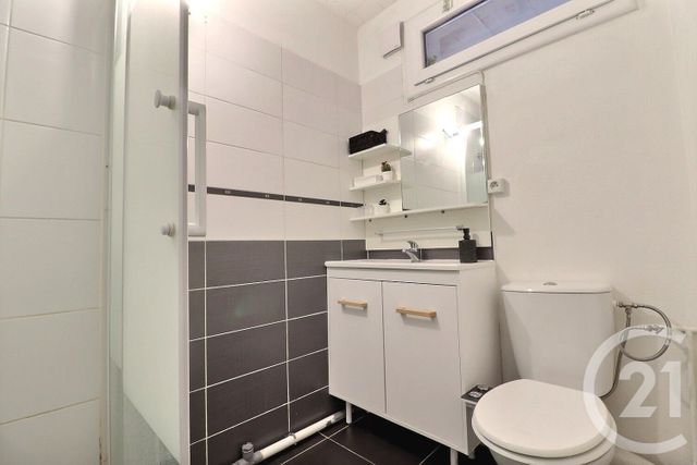 Appartement F2 à vendre - 2 pièces - 42.16 m2 - TREMBLAY EN FRANCE - 93 - ILE-DE-FRANCE - Century 21 Vert-Galant