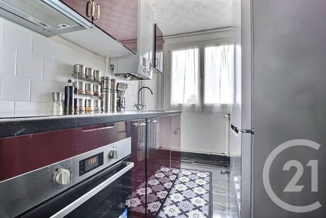 Appartement F2 à vendre - 2 pièces - 42.16 m2 - TREMBLAY EN FRANCE - 93 - ILE-DE-FRANCE - Century 21 Vert-Galant