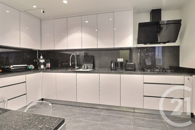 maison à vendre - 7 pièces - 113.65 m2 - TREMBLAY EN FRANCE - 93 - ILE-DE-FRANCE - Century 21 Vert-Galant