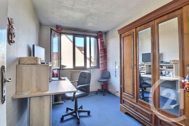 maison à vendre - 7 pièces - 188.89 m2 - TREMBLAY EN FRANCE - 93 - ILE-DE-FRANCE - Century 21 Vert-Galant