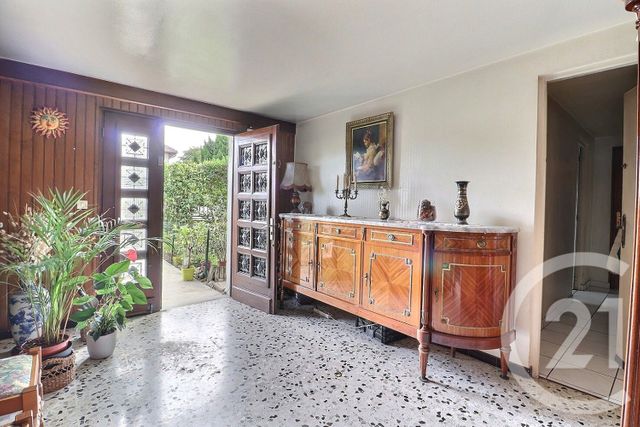 maison à vendre - 7 pièces - 188.89 m2 - TREMBLAY EN FRANCE - 93 - ILE-DE-FRANCE - Century 21 Vert-Galant