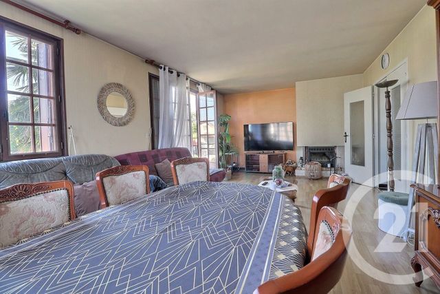 maison à vendre - 7 pièces - 188.89 m2 - TREMBLAY EN FRANCE - 93 - ILE-DE-FRANCE - Century 21 Vert-Galant