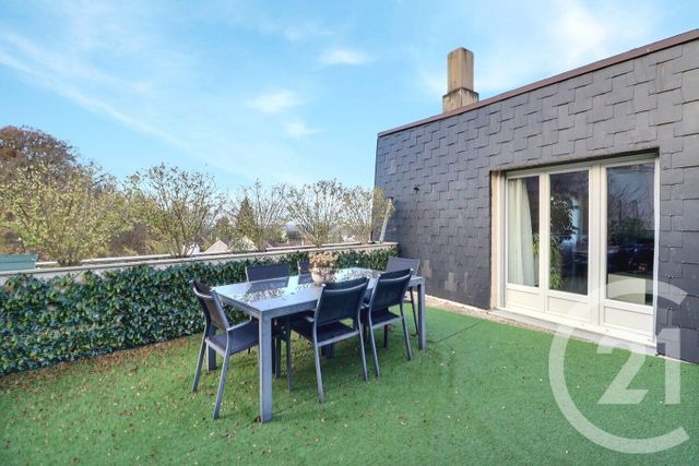 Appartement F5 à vendre - 5 pièces - 110.82 m2 - VAUJOURS - 93 - ILE-DE-FRANCE - Century 21 Vert-Galant