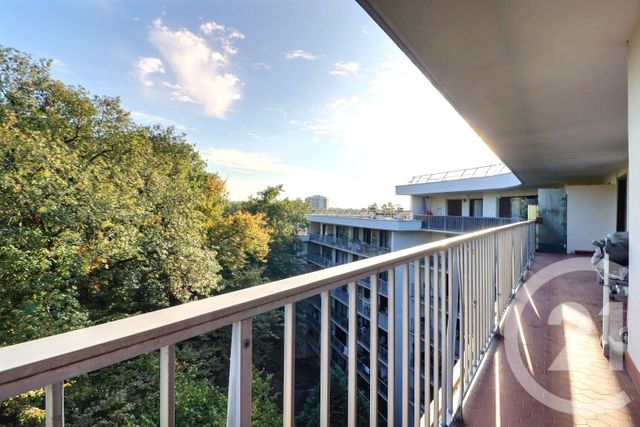 Appartement F5 à vendre - 5 pièces - 91.85 m2 - TREMBLAY EN FRANCE - 93 - ILE-DE-FRANCE - Century 21 Vert-Galant