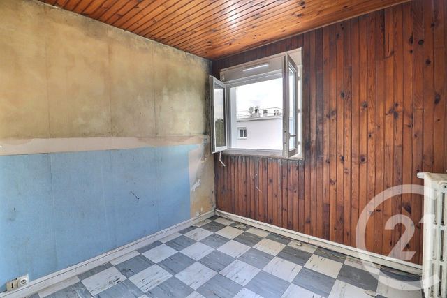 Appartement F5 à vendre - 5 pièces - 72.36 m2 - VILLEPINTE - 93 - ILE-DE-FRANCE - Century 21 Vert-Galant