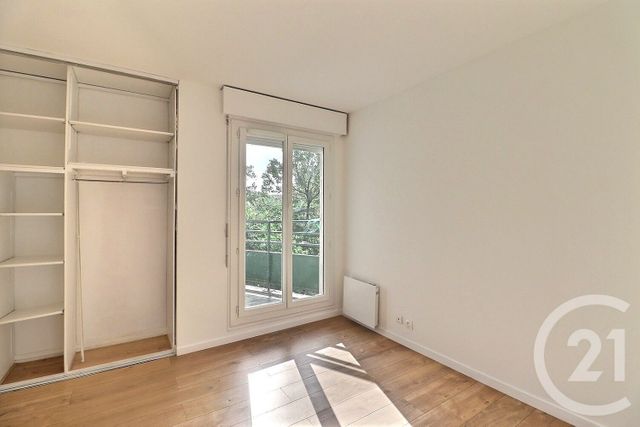Appartement F4 à louer - 4 pièces - 83.77 m2 - TREMBLAY EN FRANCE - 93 - ILE-DE-FRANCE - Century 21 Vert-Galant